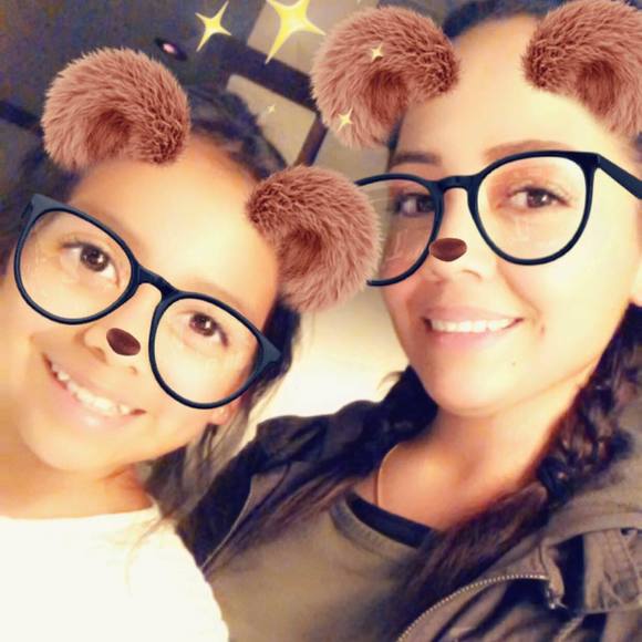 Meet your Posher, Julie - Picture 1 of 1